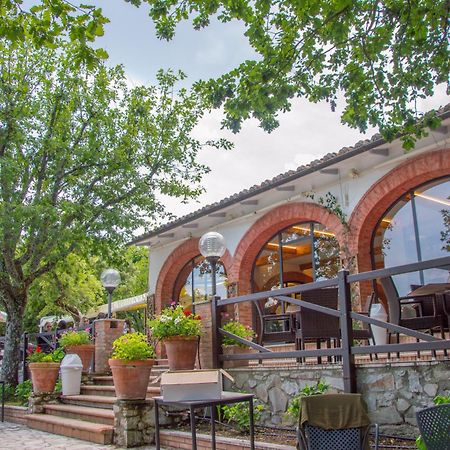 Luxor Chianti Glamping Village カステッリーナ・イン・キアンティ シエナ エクステリア 写真