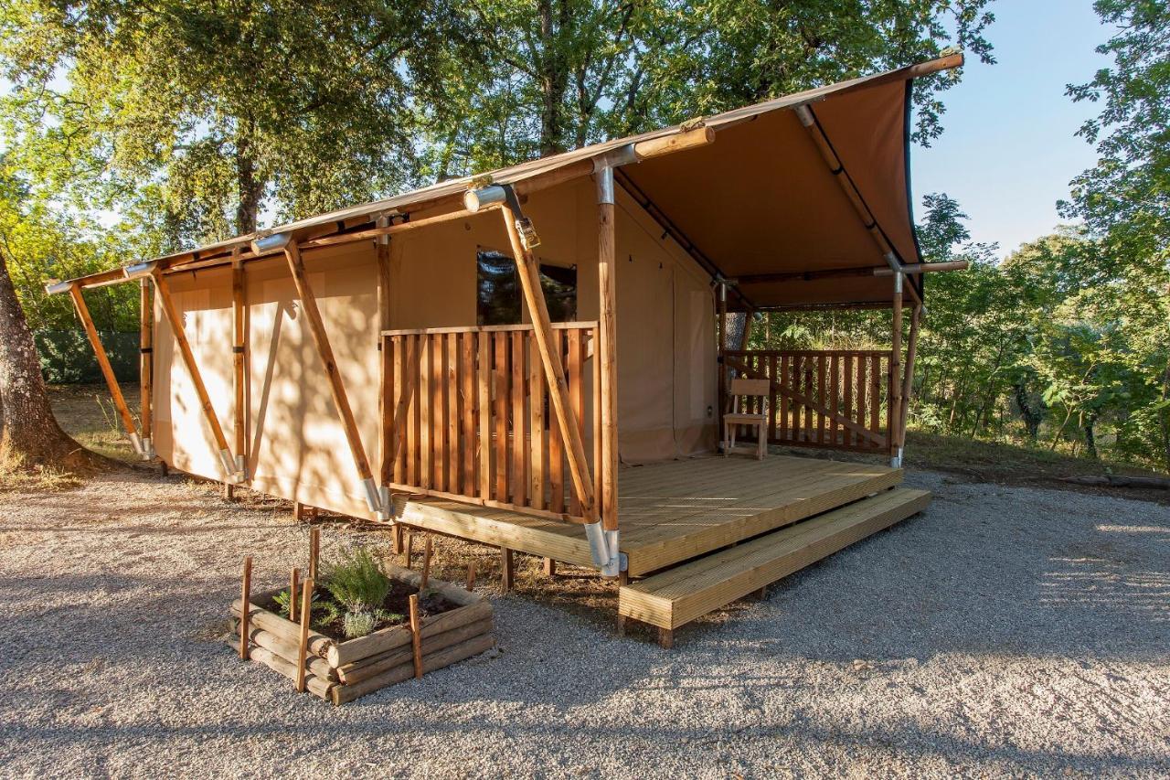Luxor Chianti Glamping Village カステッリーナ・イン・キアンティ シエナ エクステリア 写真